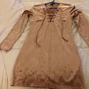 pink velvet long sleeve lace-up mini dress M